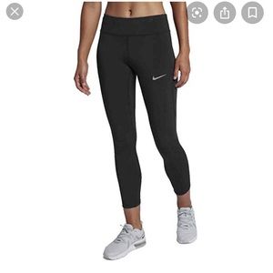 Nike Epic Lux Running Crops (small)